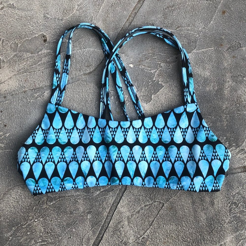 Jolyn Fendrick's Teardrop Double-Strap Fixed-Back Swim Top - Medium